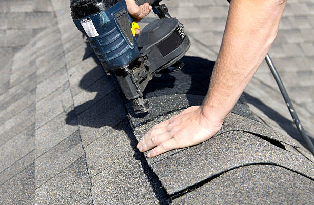 Best Emergency Roof Repair  in Wolcott, IN